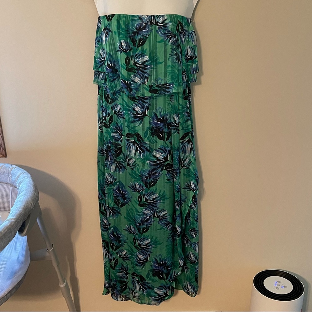 Banana Republic Strapless Dress